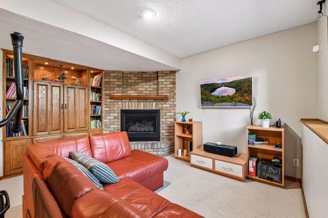 4424 Camelot Drive, Minnetonka, MN 55345