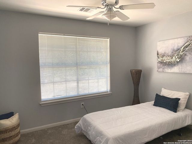 576 gallagher, Canyon Lake, TX 78133