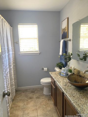 576 gallagher, Canyon Lake, TX 78133