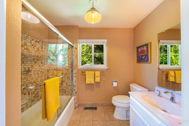 3540 Happy Valley Rd, Santa Rosa, CA 95404