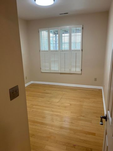 1009 Appleblossom Drive, Villa Hills, KY 41017