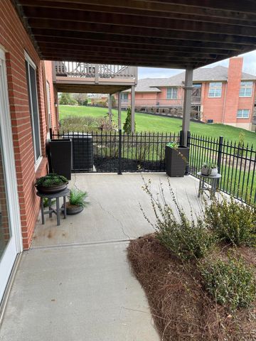 1009 Appleblossom Drive, Villa Hills, KY 41017