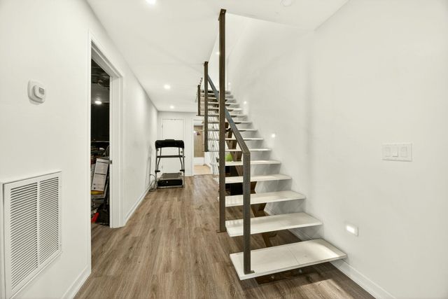 1583 Highway 234, Eagle Point, OR 97524