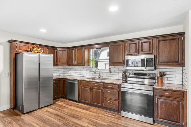 582 Pinewood Circle, Fort Oglethorpe, GA 30742