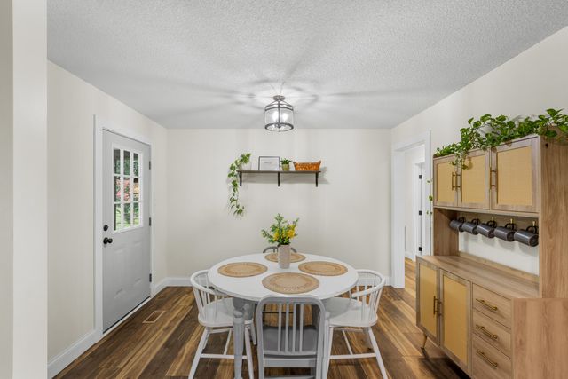 582 Pinewood Circle, Fort Oglethorpe, GA 30742