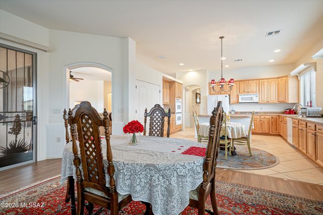 2299 W Calle Casas Lindas, Green Valley, AZ 85622
