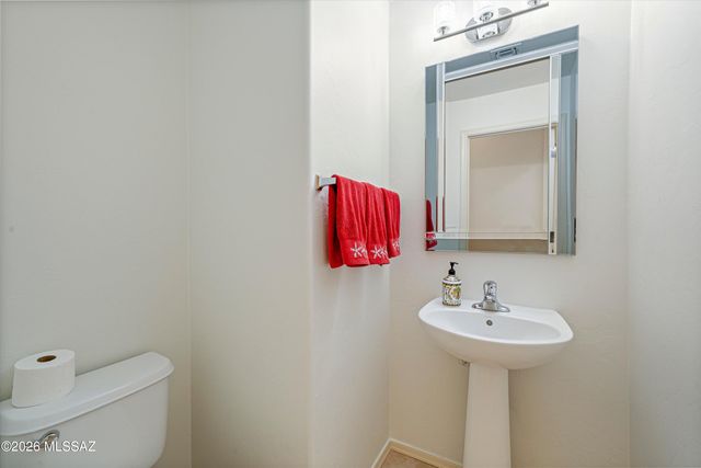 2299 W Calle Casas Lindas, Green Valley, AZ 85622