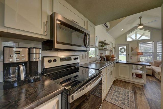 440 Celebration, Carmine, TX 78932