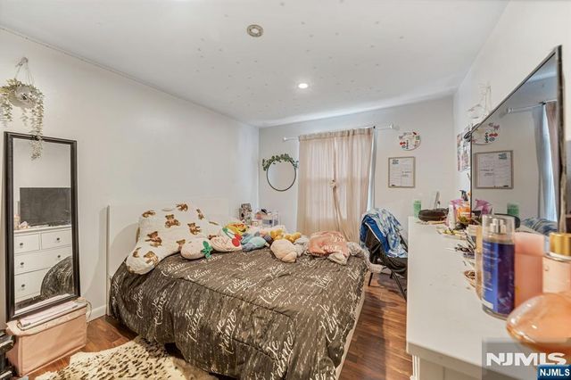 13 Allen Street 23, Passaic, NJ 07055