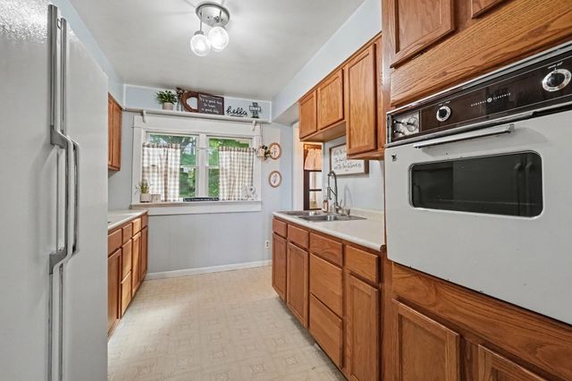 3818 Allendale Street, Kalamazoo City, MI 49001