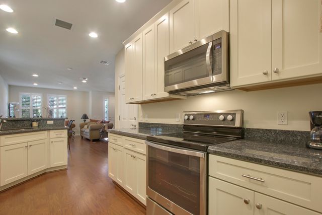 1168 S Community Drive, Jupiter, FL 33458