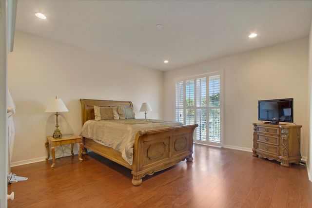 1168 S Community Drive, Jupiter, FL 33458