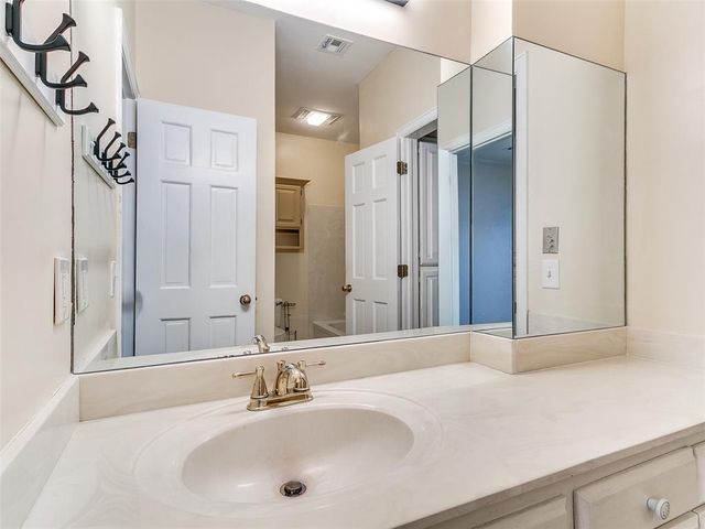 11300 N Pennsylvania Avenue 168, Oklahoma City, OK 73120