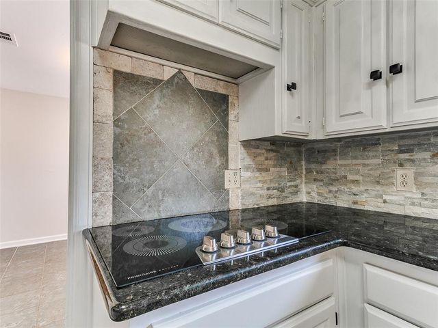 11300 N Pennsylvania Avenue 168, Oklahoma City, OK 73120