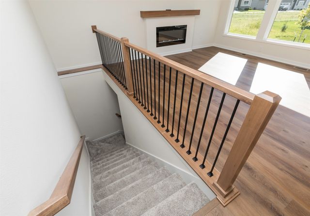 7011 Lincoln Circle, Johnston, IA 50131