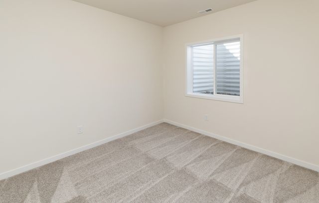 7011 Lincoln Circle, Johnston, IA 50131