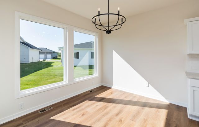 7011 Lincoln Circle, Johnston, IA 50131