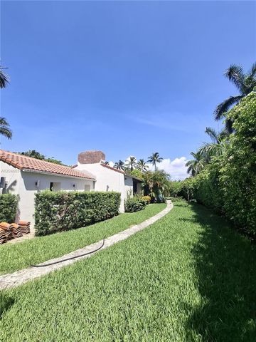 6350 Pinetree Dr, Miami Beach, FL 33141