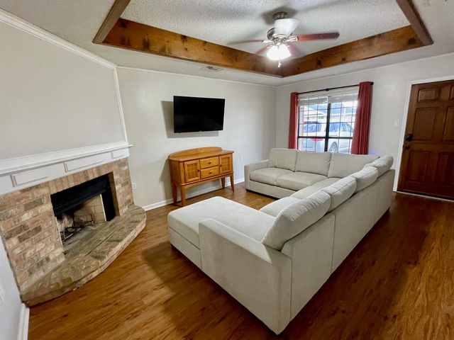 406 Louis Dr, Houma, LA 70364