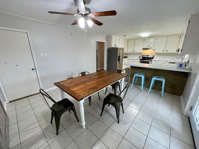 406 Louis Dr, Houma, LA 70364