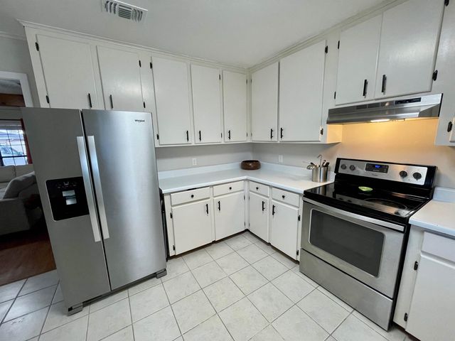 406 Louis Dr, Houma, LA 70364