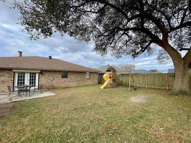 406 Louis Dr, Houma, LA 70364