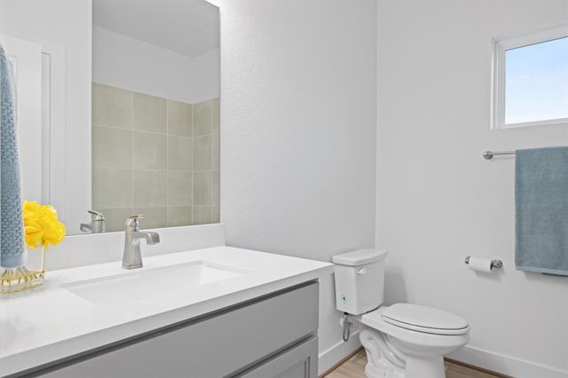 213 Great Lawn BND, Liberty Hill, TX 78642