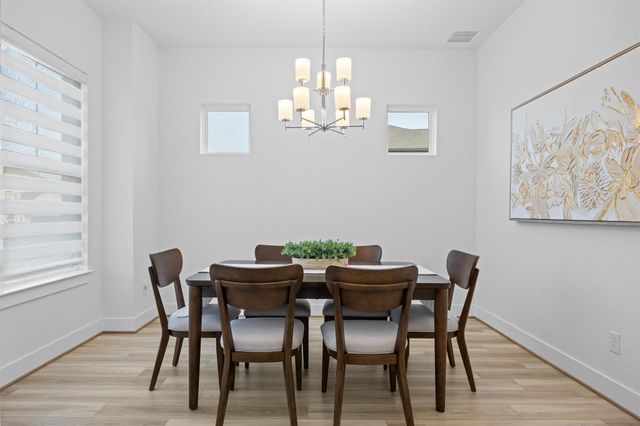 213 Great Lawn BND, Liberty Hill, TX 78642