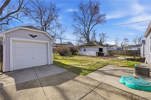 156 Hamilton Boulevard, Tonawanda, NY 14217