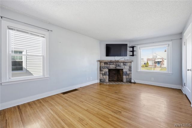 156 Hamilton Boulevard, Tonawanda, NY 14217