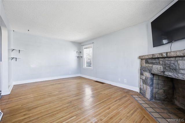 156 Hamilton Boulevard, Tonawanda, NY 14217