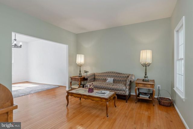 2052 JENNINGS ST, Woodbridge, VA 22191