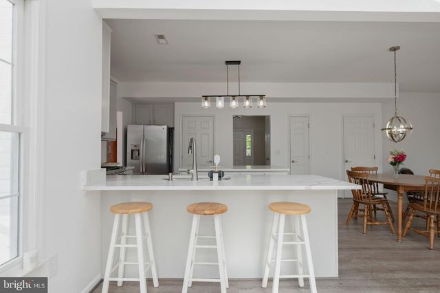 2052 JENNINGS ST, Woodbridge, VA 22191