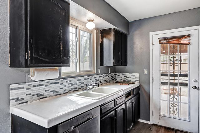 5319 Saratoga Drive NW, Albuquerque, NM 87120