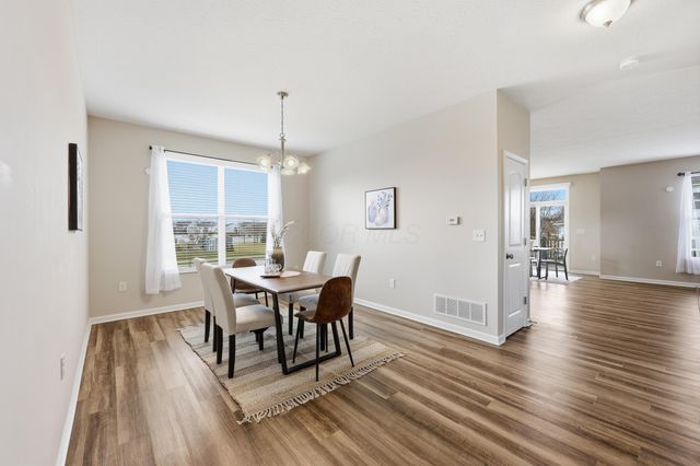 720 Weaver Ridge Drive, Marysville, OH 43040