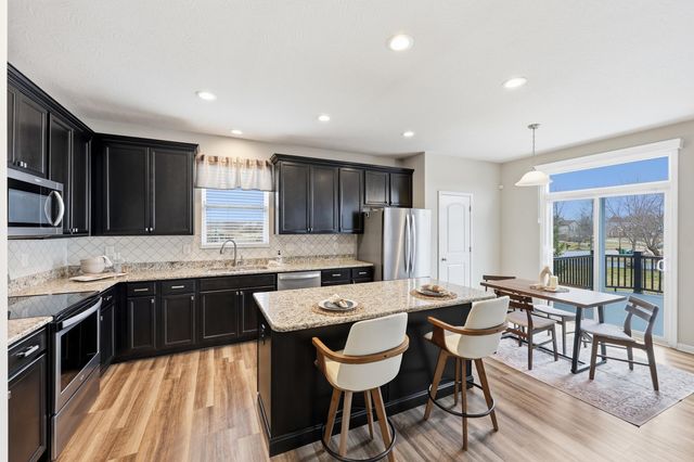 720 Weaver Ridge Drive, Marysville, OH 43040