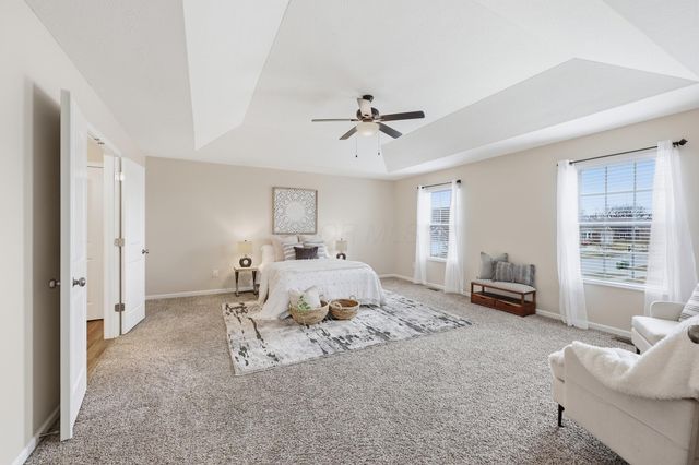 720 Weaver Ridge Drive, Marysville, OH 43040