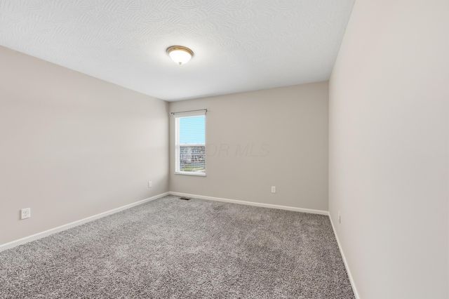 720 Weaver Ridge Drive, Marysville, OH 43040