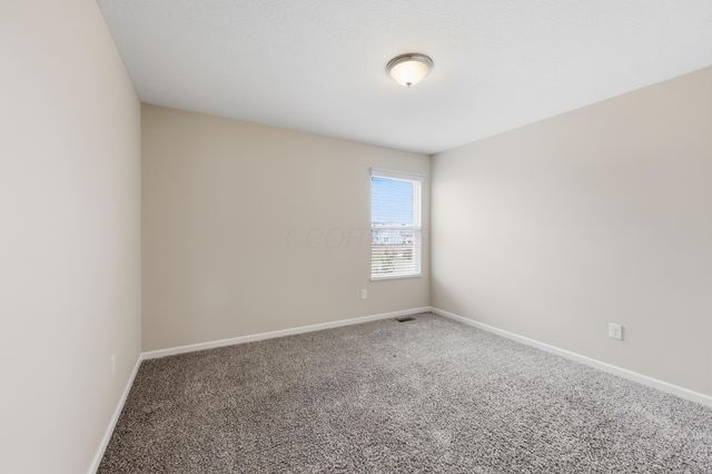 720 Weaver Ridge Drive, Marysville, OH 43040