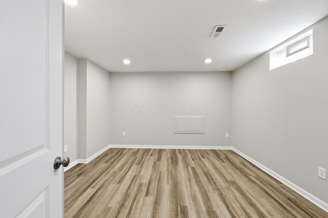 720 Weaver Ridge Drive, Marysville, OH 43040