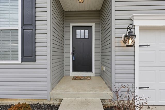 720 Weaver Ridge Drive, Marysville, OH 43040