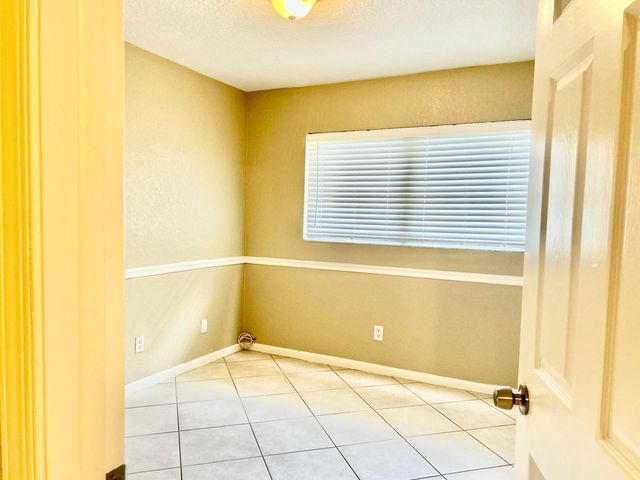 222 NW 92nd Terrace, Coral Springs, FL 33071