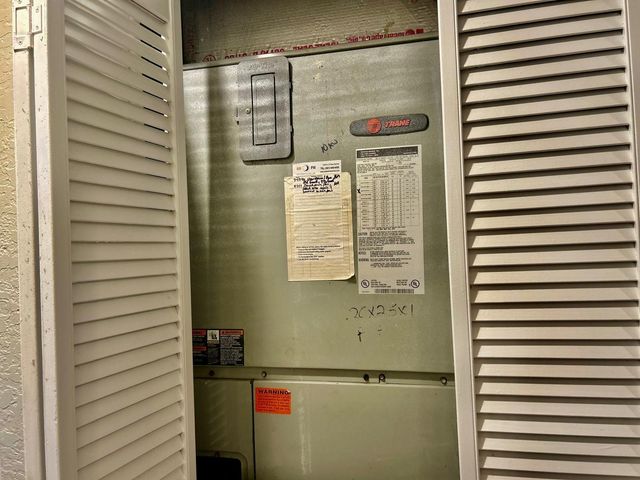 222 NW 92nd Terrace, Coral Springs, FL 33071