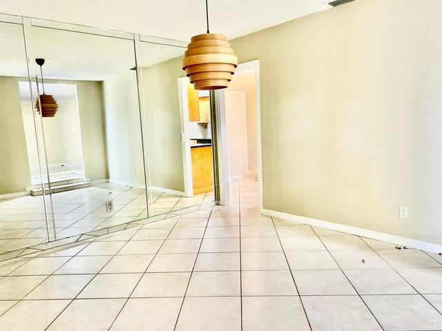 222 NW 92nd Terrace, Coral Springs, FL 33071