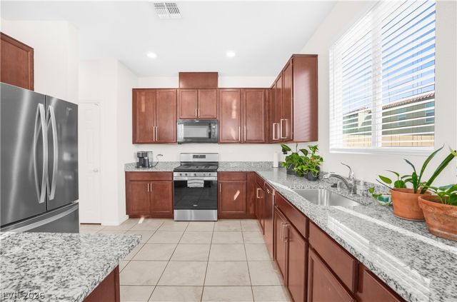 93 Aurelia Avenue, North Las Vegas, NV 89084