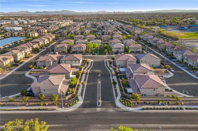 93 Aurelia Avenue, North Las Vegas, NV 89084