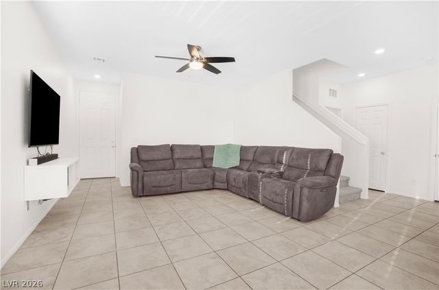 93 Aurelia Avenue, North Las Vegas, NV 89084