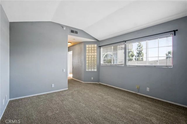 19121 Queensport A, Huntington Beach, CA 92646
