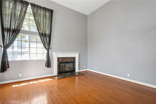 19121 Queensport A, Huntington Beach, CA 92646