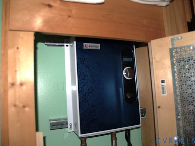 8020 Foxwell Rd, Providence Forge, VA 23140